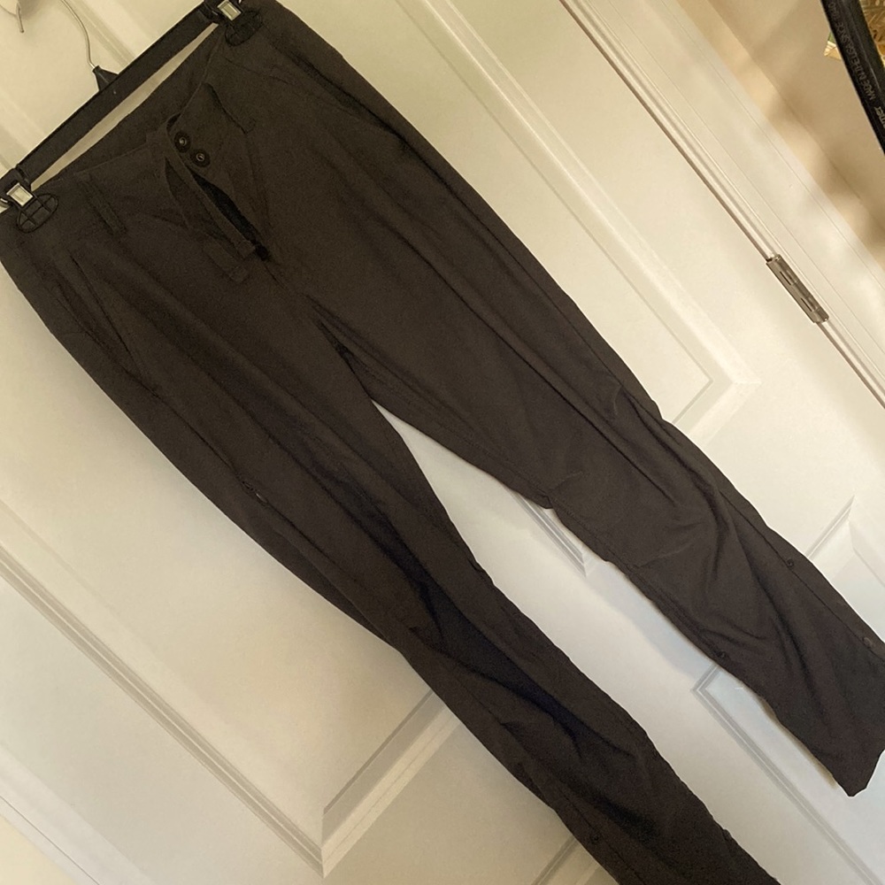 Prana Alana pant size 6, dark olive/gray. Good condition.